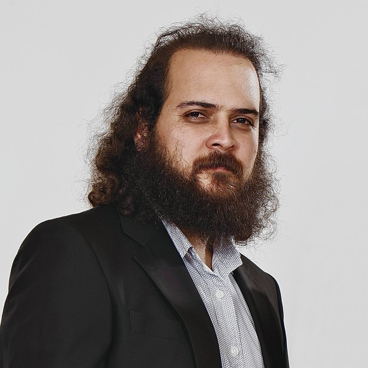 b8d47a30-030f-4db9-98a5-0a05c235e791