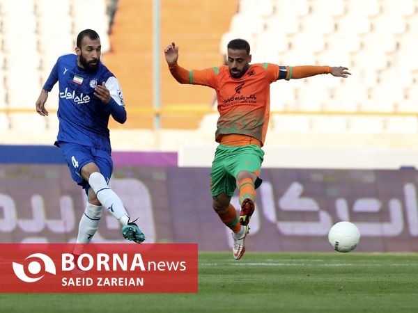 دیدار تیم های استقلال تهران -مس رفسنجان