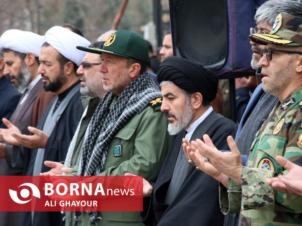 تشییع پیکر شش شهید گمنام در ارومیه همزمان با سالروز شهادت حضرت زهرا 