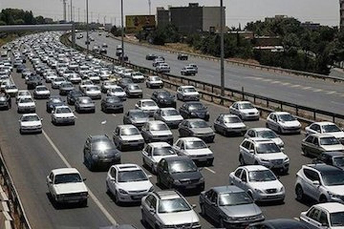 ترافیک سنگین در محور ایلام - مهران/ ترافیک سنگین در محور خرمشهر - شلمچه