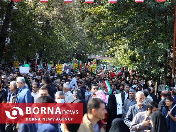 راهپیمایی 13 آبان در ساری