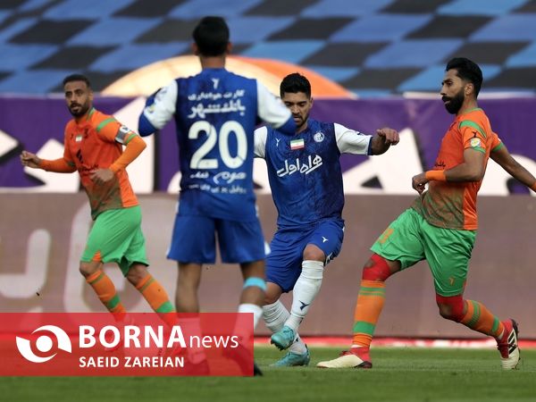 دیدار تیم های استقلال تهران -مس رفسنجان