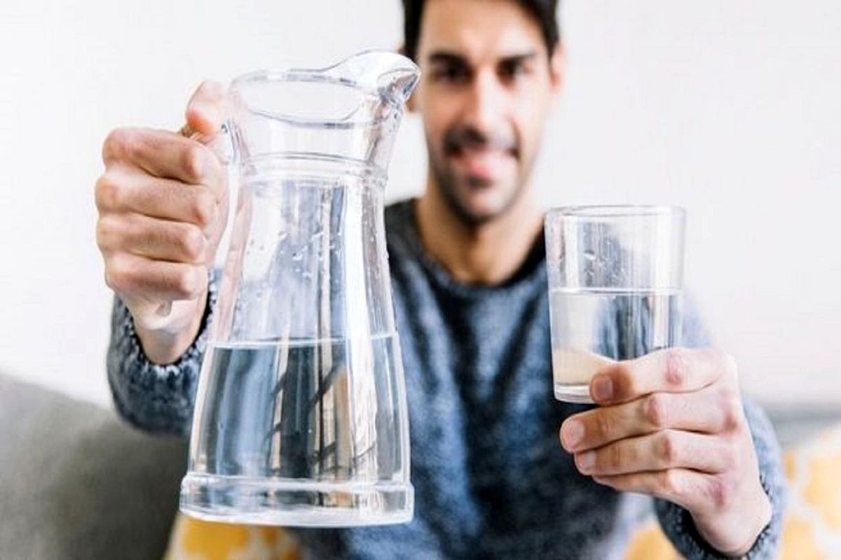 آیا نوشیدن آب در کاهش وزن مفید است؟