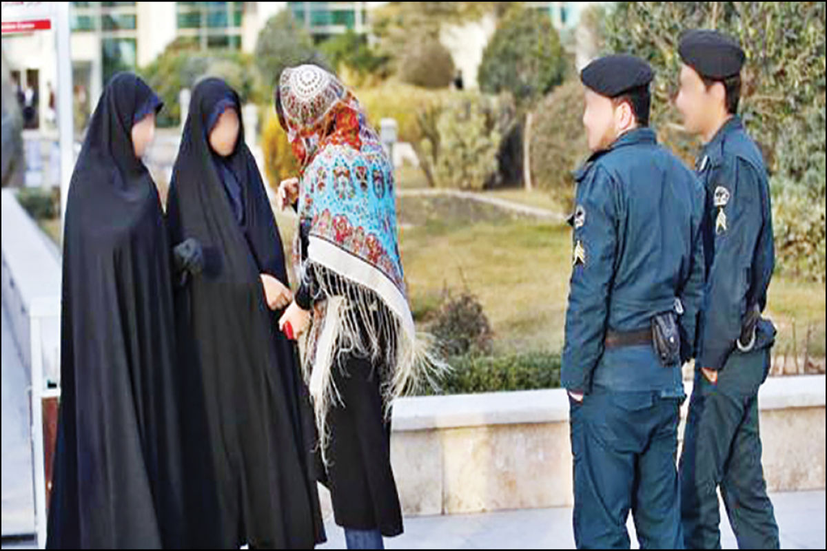 نباید فقط با زور و تهدید دختران و زنان را وادار به رعایت حجاب کنیم