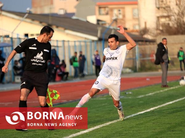 دیدار تیم های فوتبال ملوان  بندرانزلی _ سپاهان اصفهان