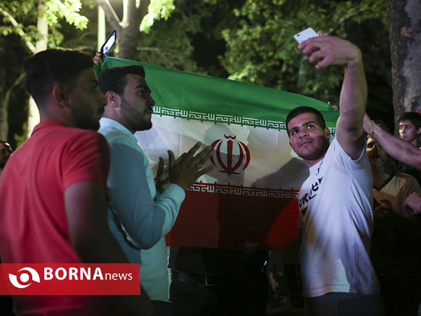 جشن پیروزی تیم ملی فوتبال ایران برابر مراکش در محله نیاوران