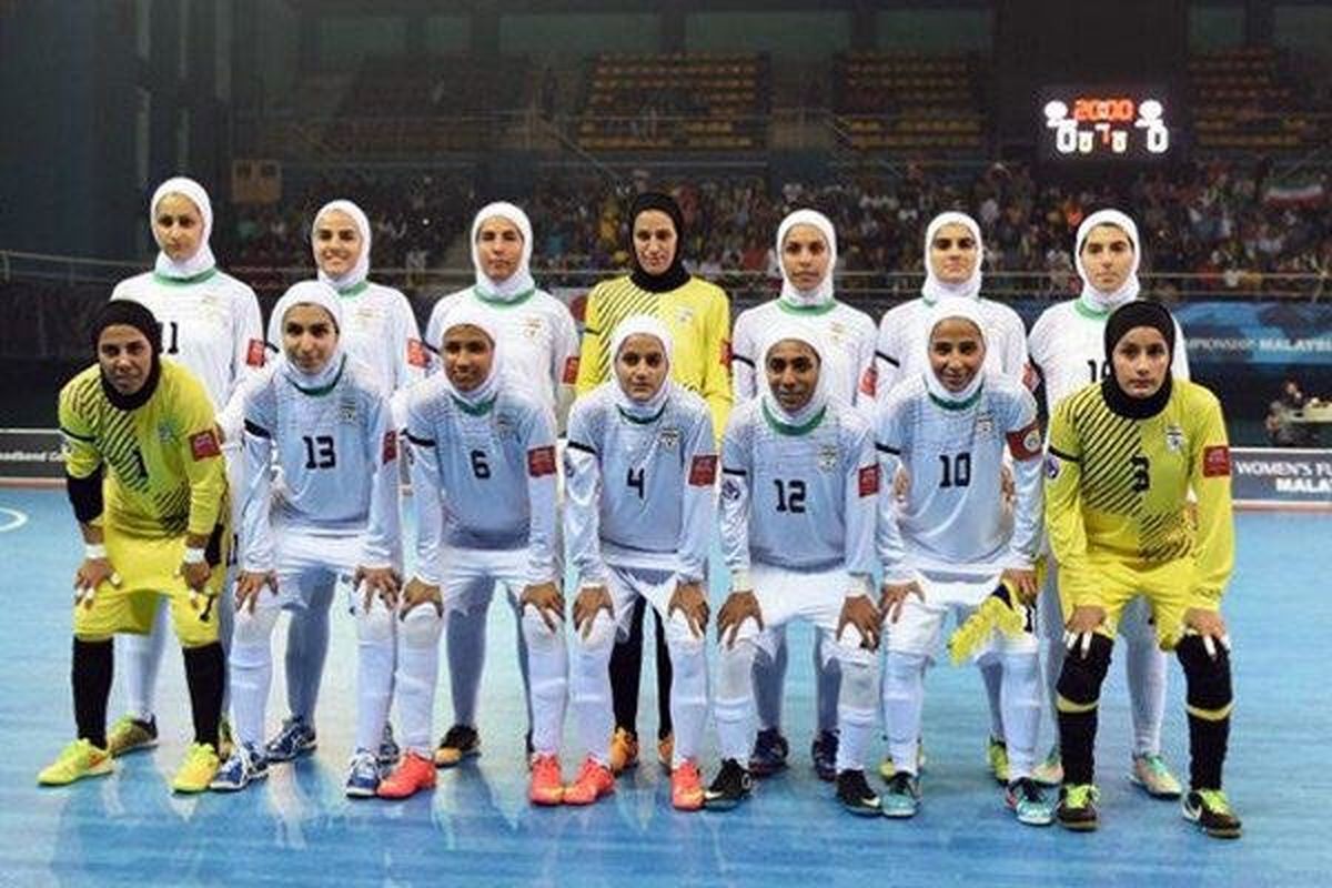 سرمربی تیم ملی فوتسال زنان: با ترکیبی از بازیکنان با تجربه و جوان به ازبکستان می رویم