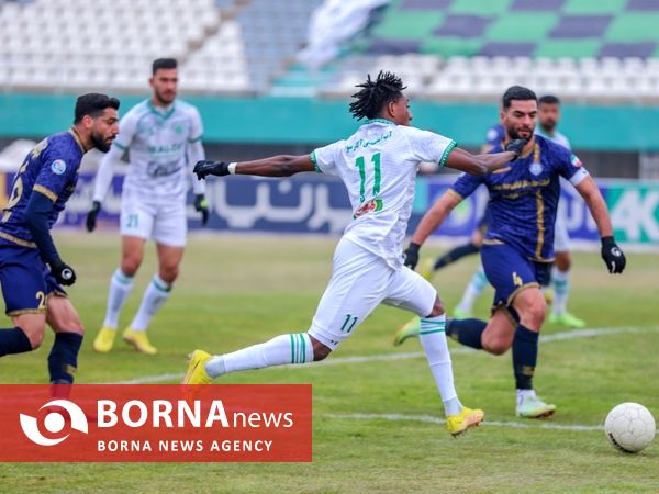 دیدار تیم های فوتبال آلومینیوم - گل گهر