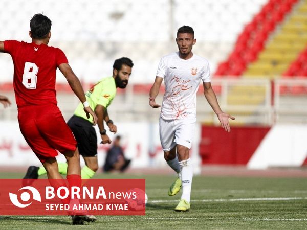 دیدار تیم های فوتبال سپیدرود رشت _ مس سونگون 