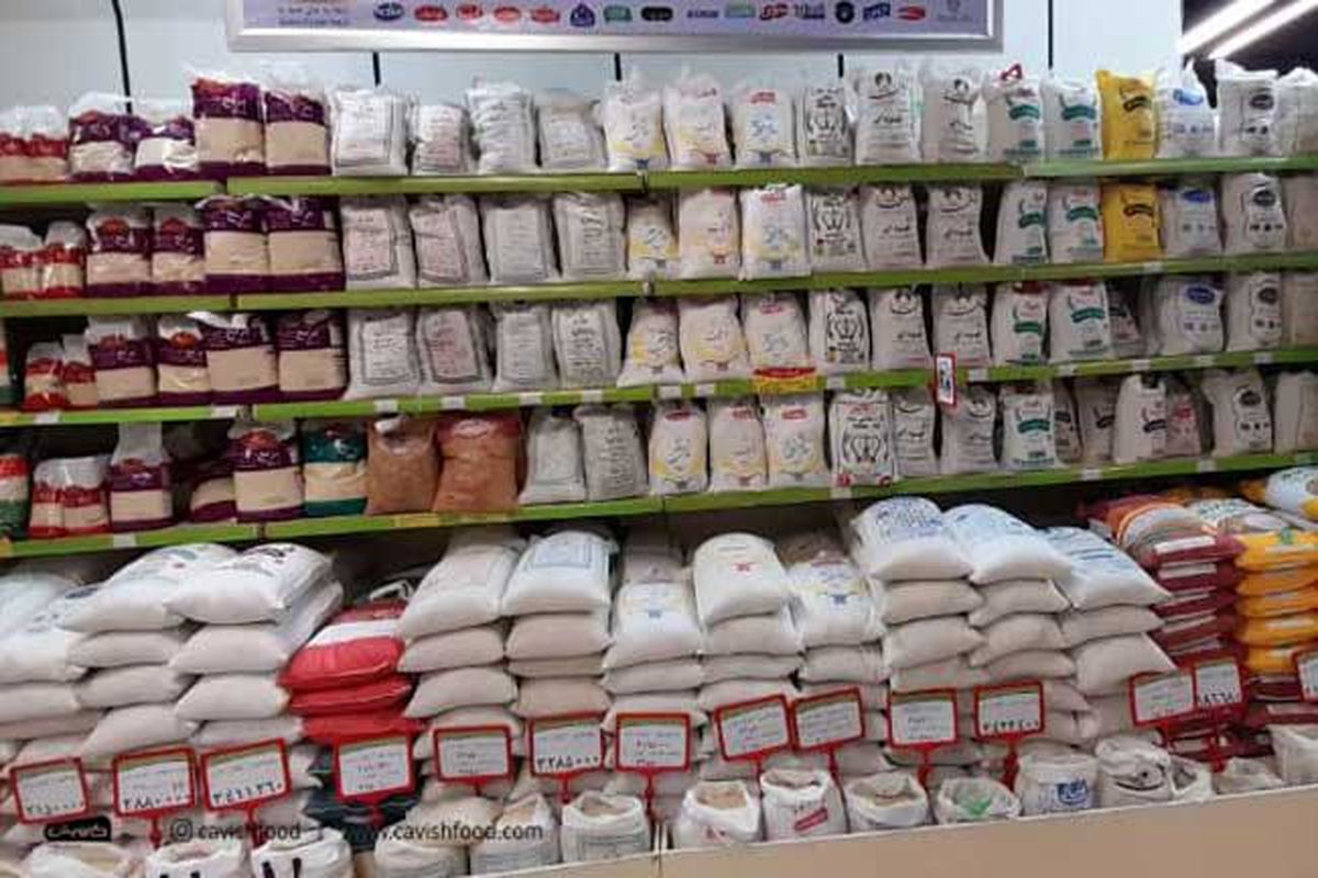 میزان قابل توجهی از برنج ایرانی در احتکار فروشگاه‌های زنجیره‌ای است