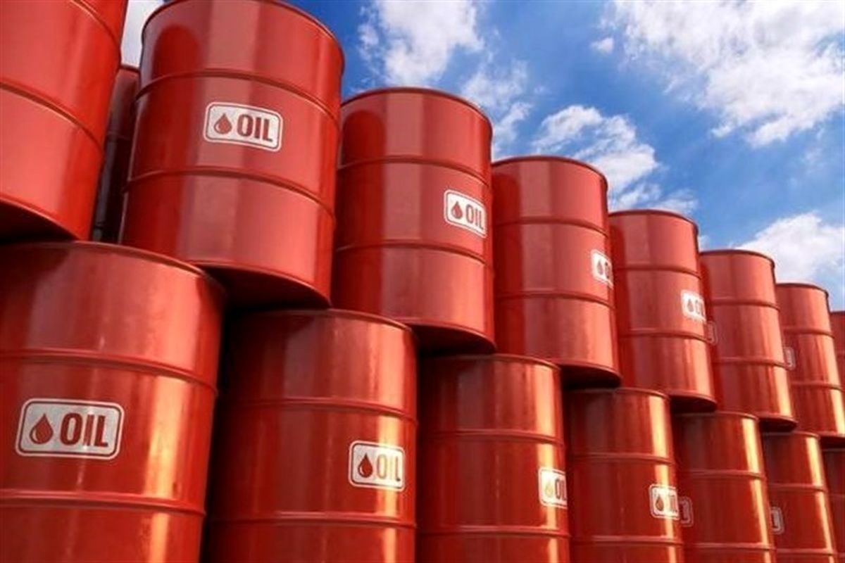 مدودف: سقف‌گذاری برای قیمت نفت روسیه، نفت را 400 دلاری می‌کند