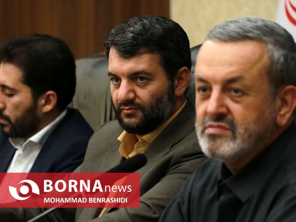نشست دبیر شورایعالی مناطق آزاد با فعالان فرهنگی و اقتصادی اروند