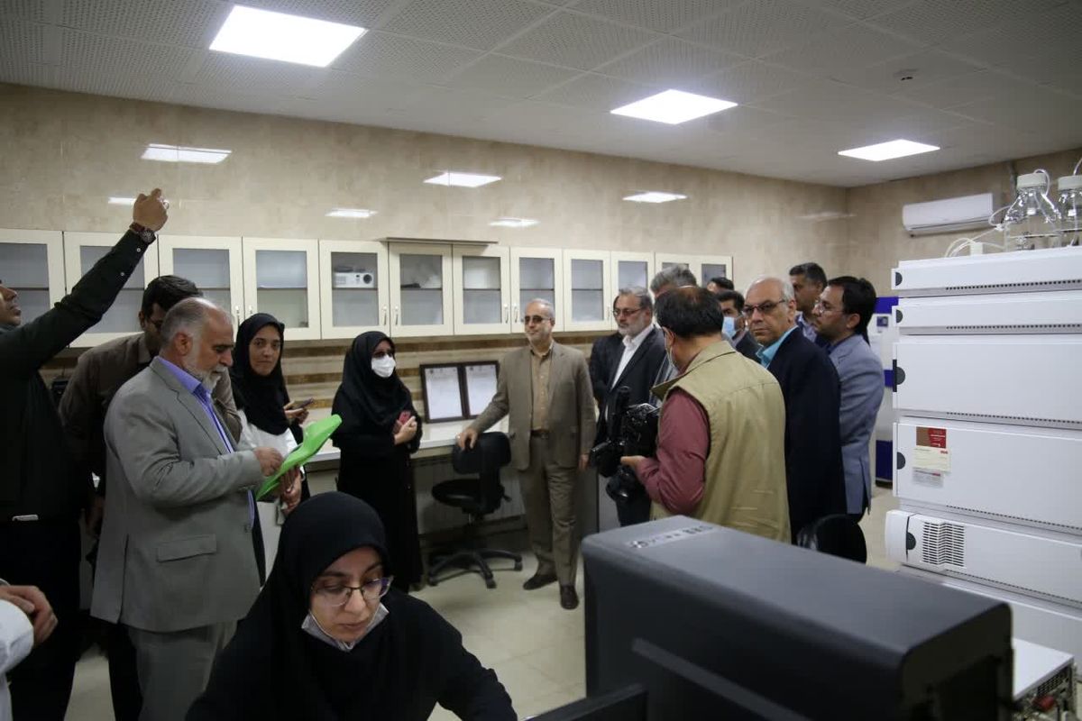 افتتاح آزمایشگاه کنترل آلاینده‌های مواد غذایی در کرمان
