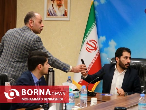 نشست دبیر شورایعالی مناطق آزاد با فعالان فرهنگی و اقتصادی اروند