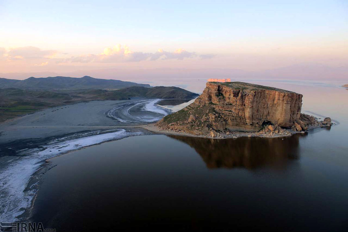 مهم‌ترین اقدامات سخت‌افزاری احیای دریاچه ارومیه در دولت سیزدهم