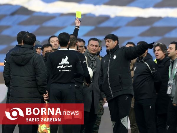 دیدار تیم های استقلال تهران -مس رفسنجان