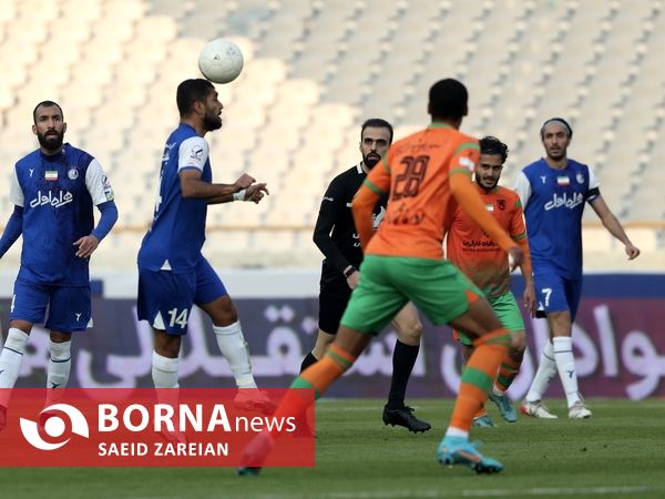 دیدار تیم های استقلال تهران -مس رفسنجان