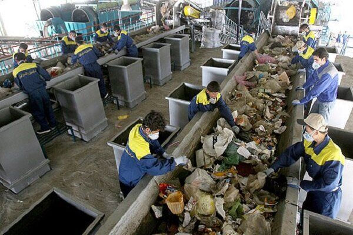 تهرانی‌ها روزانه چقدر زباله تولید می‌کنند؟