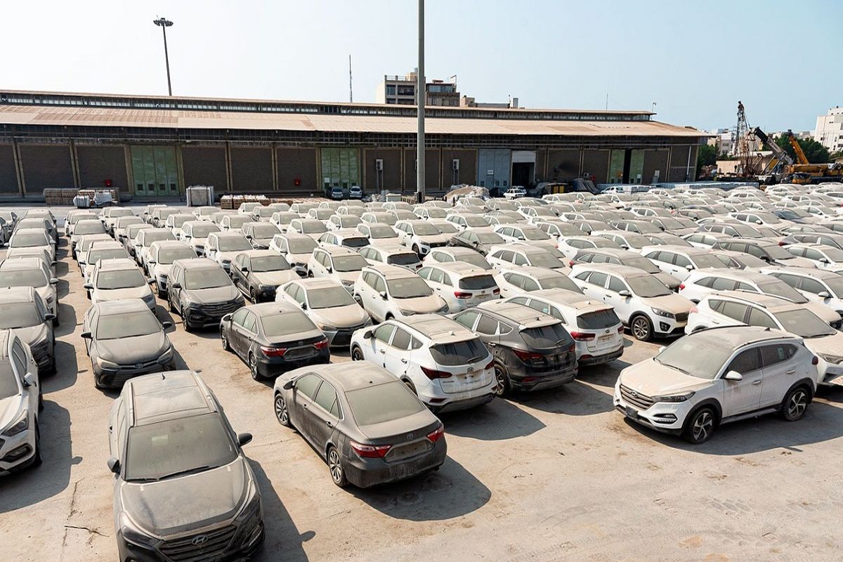 صدور دستور ترخیص ۲۲۰ دستگاه خودروی خارجی متعلق به شرکت خصوصی از گمرک