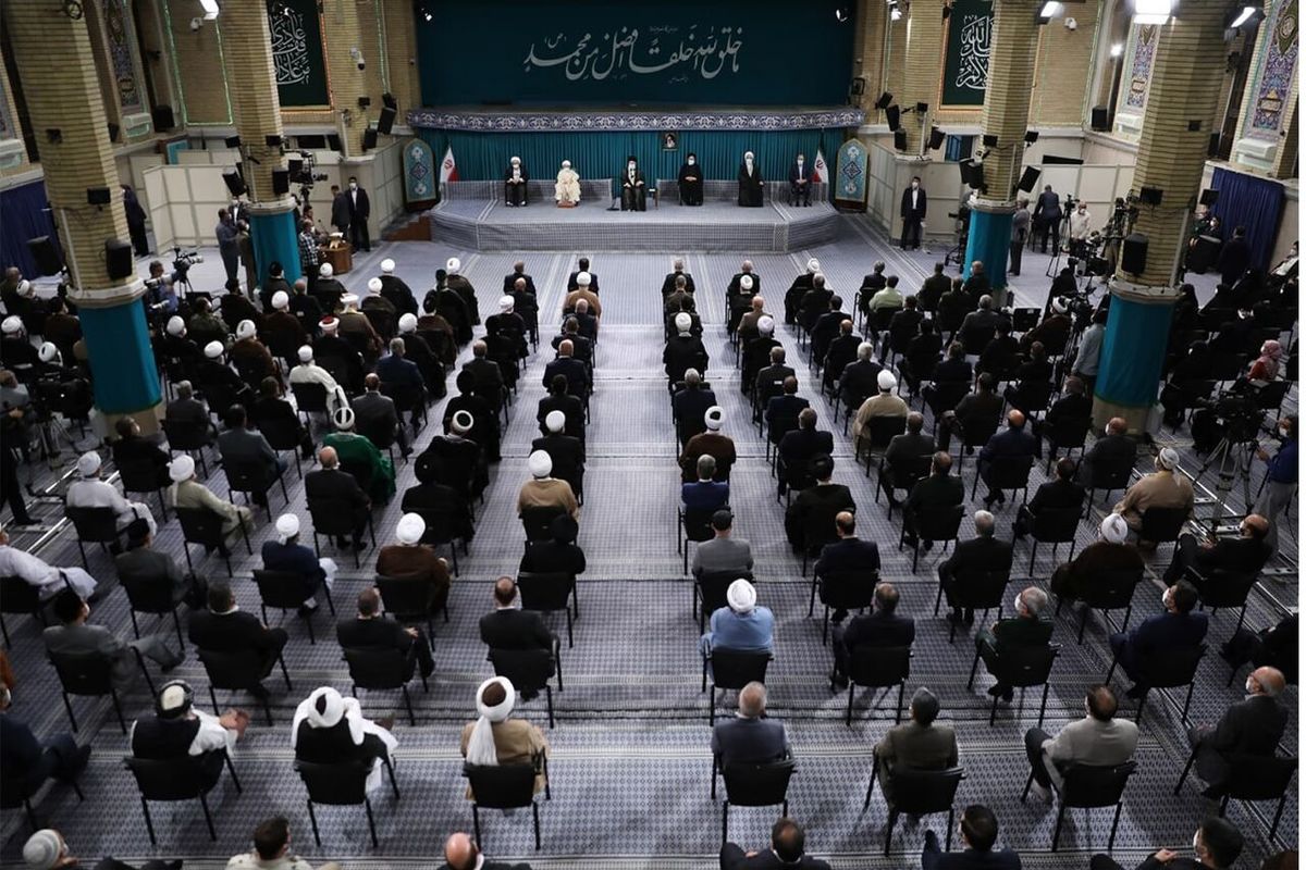«سران قوا و اعضای کنفرانس وحدت اسلامی» با رهبر انقلاب دیدار کردند
