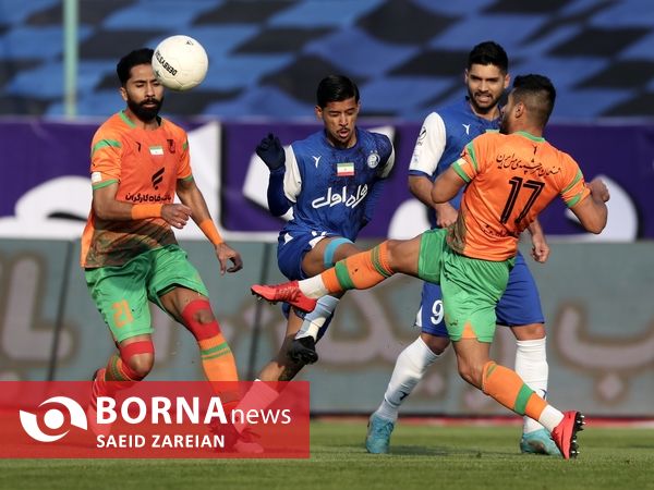 دیدار تیم های استقلال تهران -مس رفسنجان