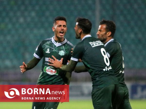 دیدار تیم های فوتبال ذوب آهن اصفهان - آلومینیوم اراک