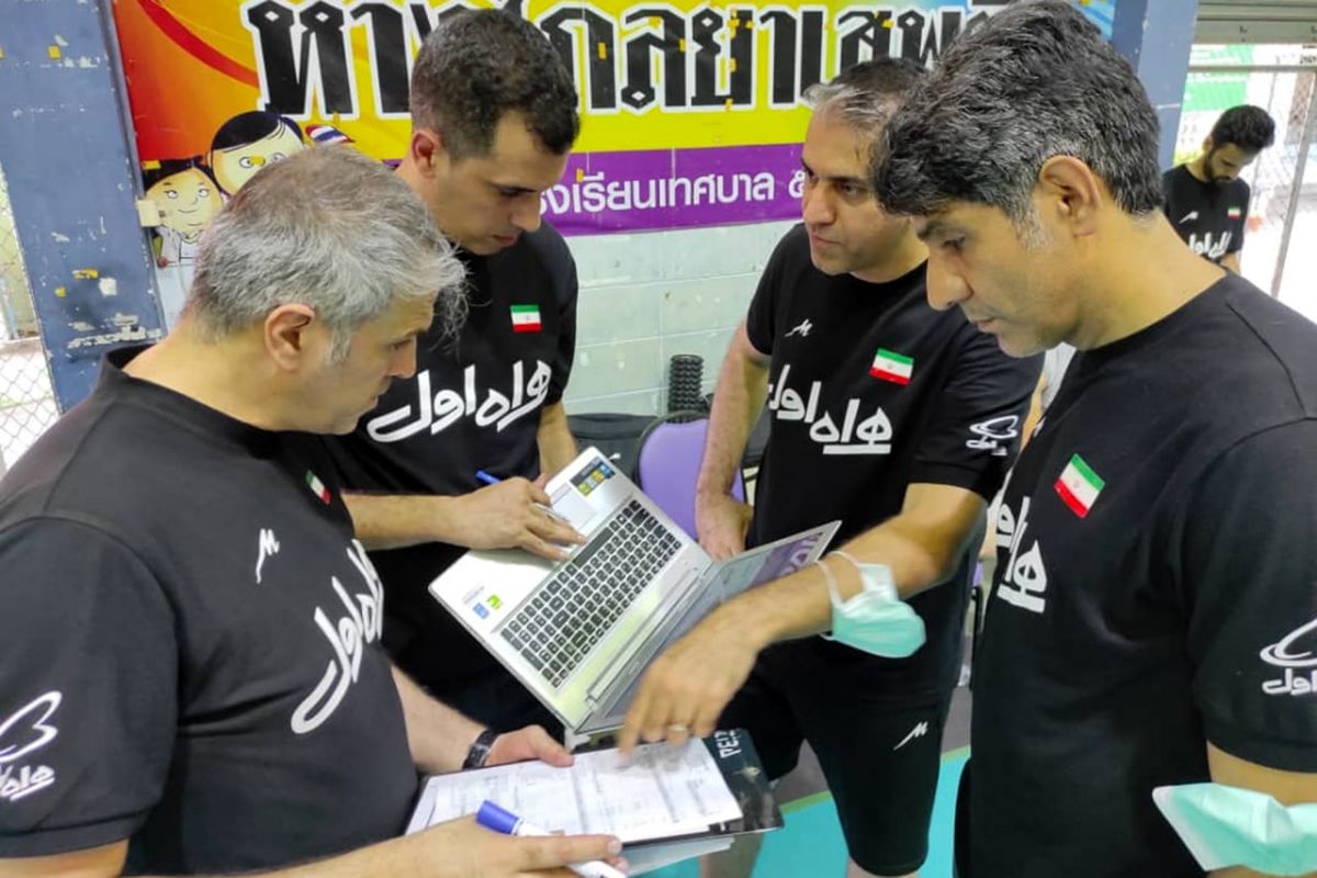  مومنی مقدم: برای کسب تجربه آمده‌ایم/ از اعتبار والیبال ایران دفاع خواهیم کرد