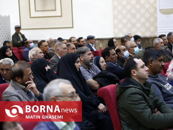 اکران مستند از تیرانا تا تهران