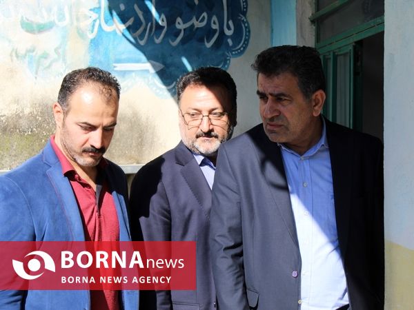 بازدید سرزده نماینده مجلس شورای اسلامی از مدارس ناحیه دو ساری