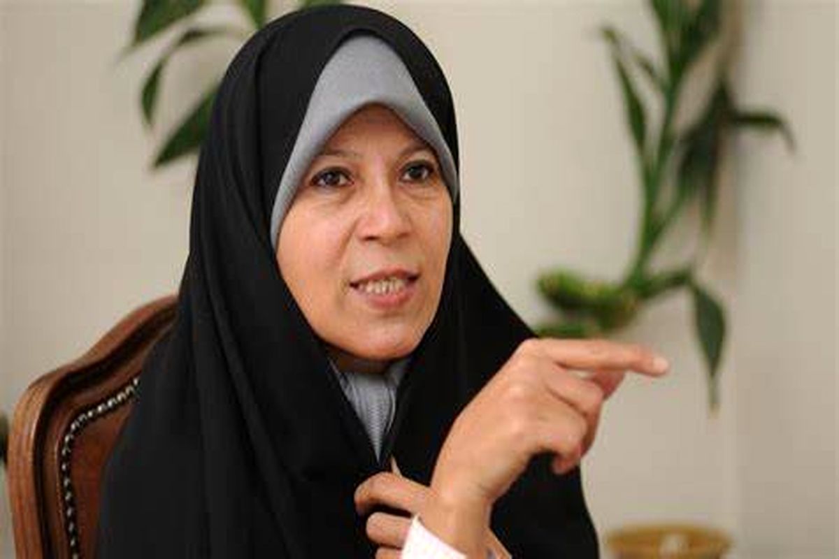 عضو کمیسیون ماده 10 احزاب: فائزه هاشمی به دلیل محکومیت اجازه فعالیت حزبی ندارد